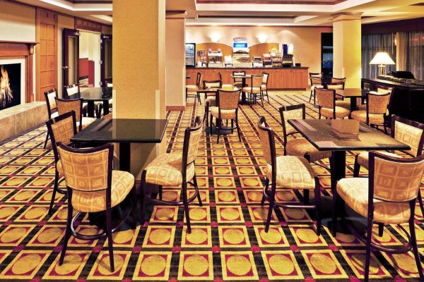 Holiday Inn Express & Suites BARTLESVILLE (Bartlesville)